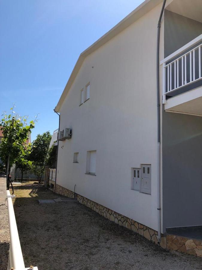 Apartmani Bolero - Obiteljski Odmor Vodice Luaran gambar